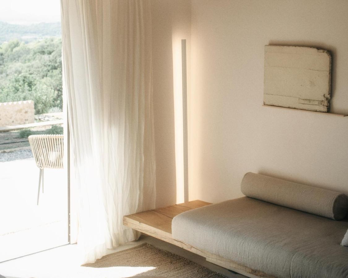 Es Raco D'arta Hotell 5*
